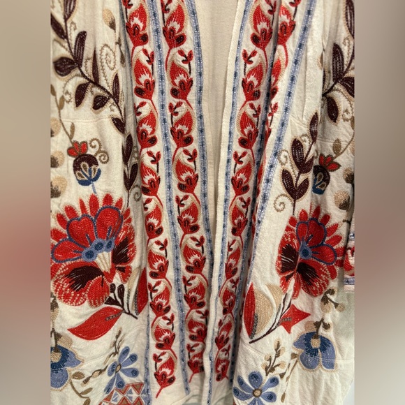 Johnny Was Cream Cardigan with Red and Blue Floral Embroidery-Limited Edition - Picture 2 of 11